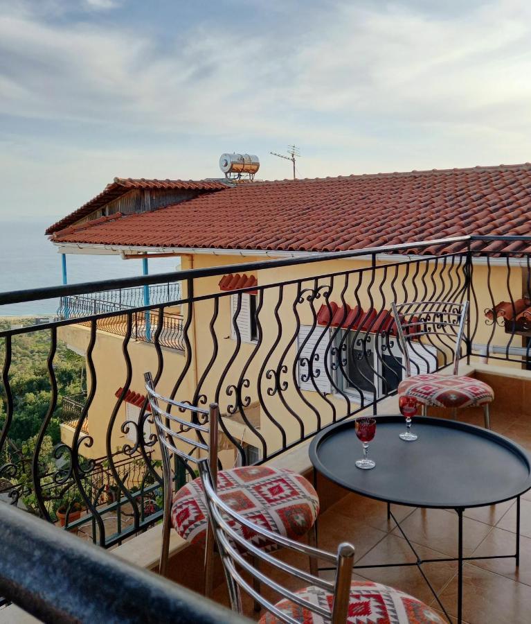 Amphora Guesthouse Хімара Екстер'єр фото